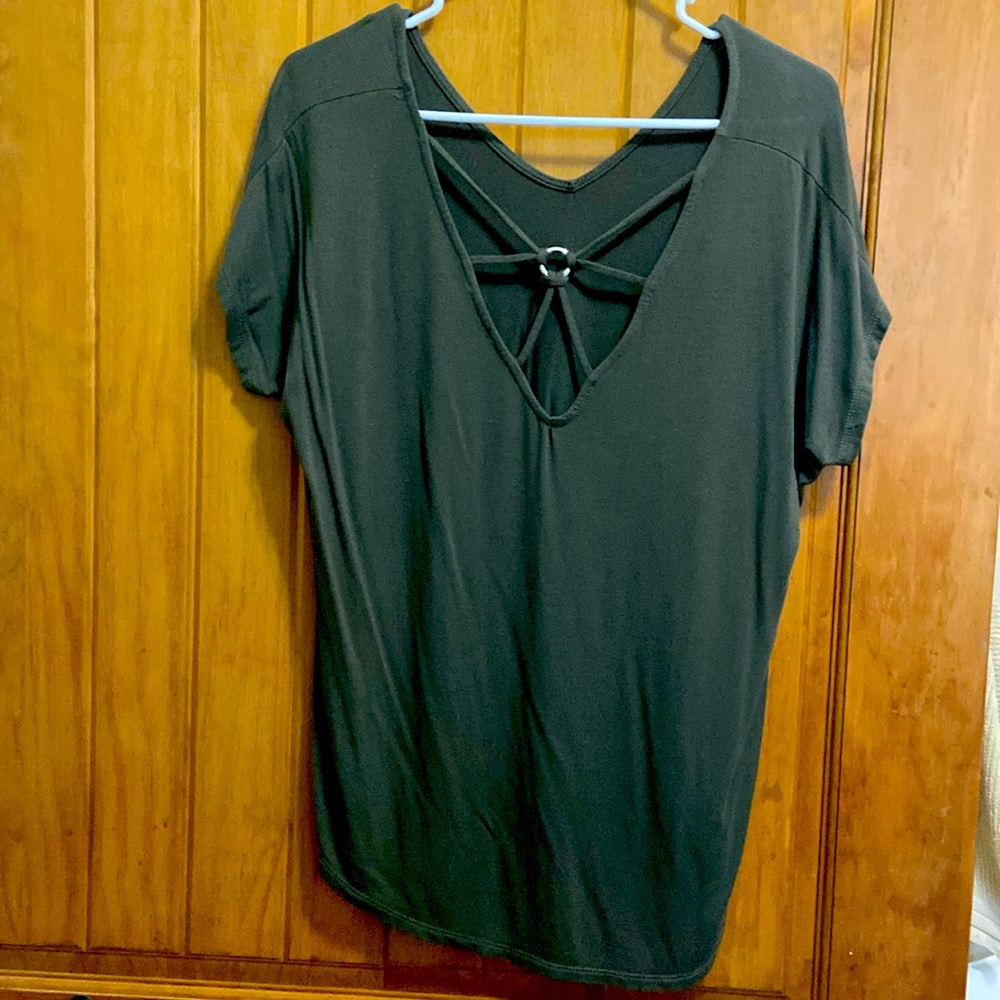 Green blouse with decorative back